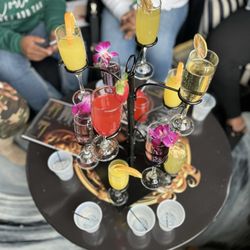 Medusa Lounge - Champagne Tower/ Brunch at Medusa