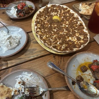 Tun Lahmajo - Lahamajo - Armenian Near Me - Burbank, California