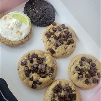 Crumbl - Steele Creek - You can see which one is the favorite lol - Bakeries Near Me - Charlotte, North Carolina Crumbl - Steele Creek - You can see which one is the favorite lol - Bakeries Near Me - Charlotte, North Carolina