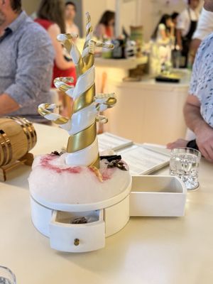 minibar by null