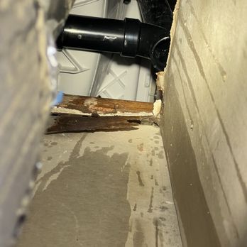 G & C Home Inspection Services - Disconnected tub drainage pipe not found during the home inspection. - Home Inspectors Near Me - Riverside, California G & C Home Inspection Services - Disconnected tub drainage pipe not found during the home inspection. - Home Inspectors Near Me - Riverside, California