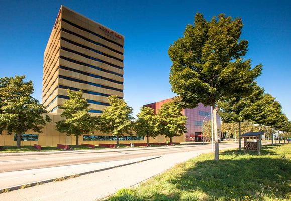 Airport Hotel Basel by null