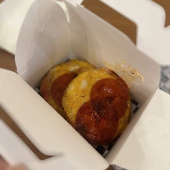 Tom N Toms Coffee - Pizza Bagel - Coffee & Tea Near Me - Los Angeles, California Tom N Toms Coffee - Pizza Bagel - Coffee & Tea Near Me - Los Angeles, California