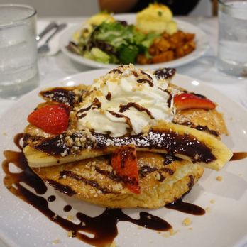 Aloha Kitchen - Pancake soufflé - Breakfast & Brunch Near Me - Honolulu, Hawaii