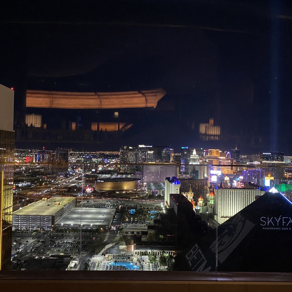 Skyfall Panoramic Bar & Lounge - Cocktail Bars Near Me - Las Vegas, Nevada Skyfall Panoramic Bar & Lounge - Cocktail Bars Near Me - Las Vegas, Nevada