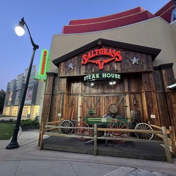 Saltgrass Steak House - 10/18/24 FYI, exterior, entrance - Steakhouses Near Me - Nashville, Tennessee Saltgrass Steak House - 10/18/24 FYI, exterior, entrance - Steakhouses Near Me - Nashville, Tennessee