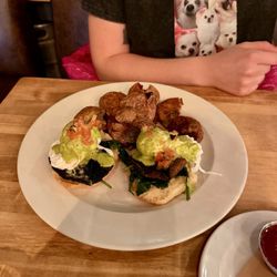 The Bauer Kitchen - Champignon Benedict with potatoes