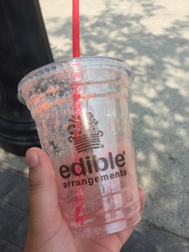 EDIBLE ARRANGEMENTS Updated September 2024 29 Photos 35 High