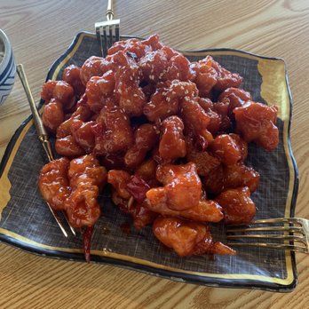 Joyee's Dumpling House - Spicy Orange Chicken - Chinese Near Me - Vista, California Joyee's Dumpling House - Spicy Orange Chicken - Chinese Near Me - Vista, California