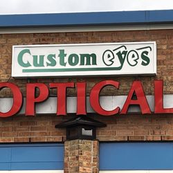 Custom Eyes