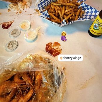Star Crab - Shrimp & Cajun fries - Seafood Near Me - Pico Rivera, California