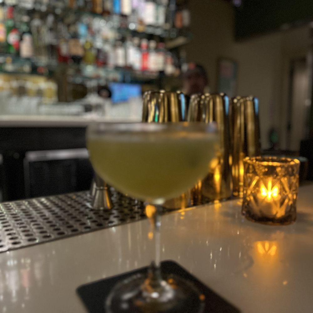 The Beehive - Cocktail Bars Near Me - San Francisco, California The Beehive - Cocktail Bars Near Me - San Francisco, California