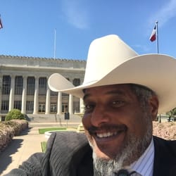 Law Offices of Edmund Davis - If you're in trouble w the law, just give me a call. I will take care of it for you. I handle State and Federal misdemeanors and felonies.