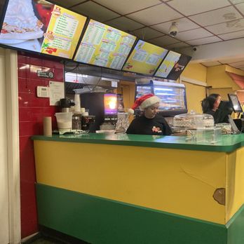 Banana King - American restaurant in Paterson, NJ