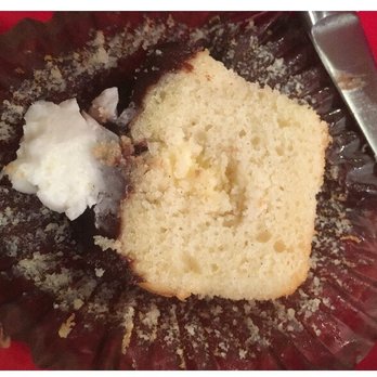Smallcakes - Syosset - A "filled" cupcake - Cupcakes Near Me - Syosset, New York Smallcakes - Syosset - A "filled" cupcake - Cupcakes Near Me - Syosset, New York