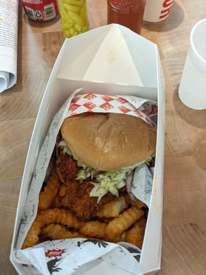 Howlin' Ray's Hot Chicken - Pasadena by null