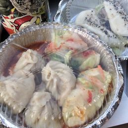 Combo momos and pork buns Combo momos and pork buns