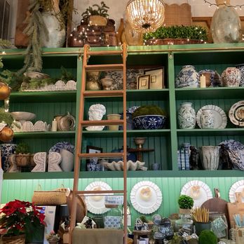 Bernadine's at Schaffitzel's - Nurseries & Gardening Near Me - Springfield, Missouri