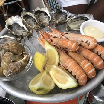 Café de Turin - Sea snails, oysters, langoustine - Seafood Near Me - Nice, 06 Café de Turin - Sea snails, oysters, langoustine - Seafood Near Me - Nice, 06