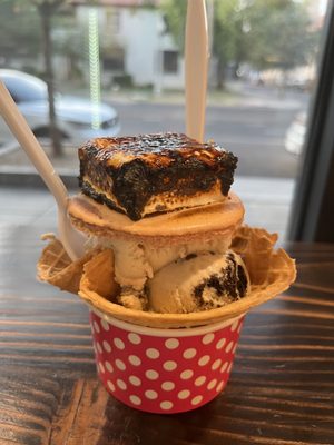 Fatty Daddy's Ice Cream by null