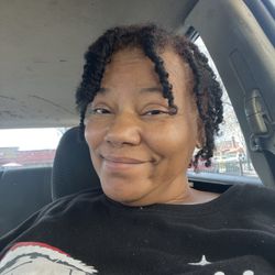 Dollar Tree - Relaxing in the car. Waiting on family.