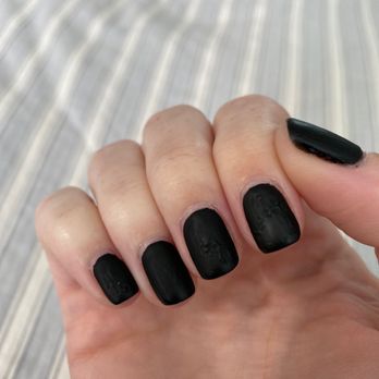 Paradise Nails - Wrinkled polish - Nail Technicians Near Me - San Jose, California
