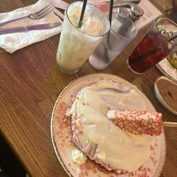 Madres Brunch - Mazapan Latte/Journey Continues pancakes/Chilaquiles - Breakfast & Brunch Near Me - Placentia, California