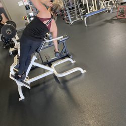 Socal Fit Personal Training - Doing some Oblique work!