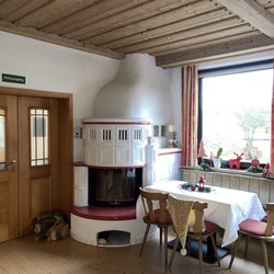 Bayrischer Hof - Dining room.