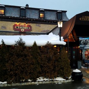 Frank's Pizza - 31 Reviews - Pizza - 5762 Berkshire Valley ...