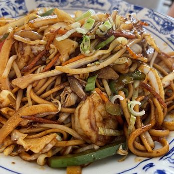 Noodle Kitchen - Fried noodles with shrimp - Chinese Near Me - Spring, Texas