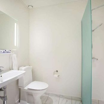 Hotel Hedegaarden - Single Bathroom - Hotels Near Me - Vejle, 82