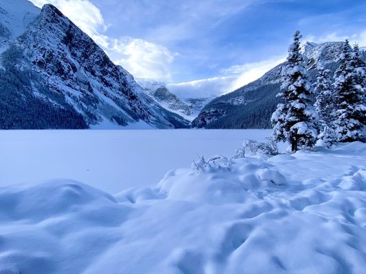 Banff National Park by null