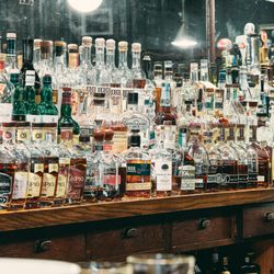 1933 Lounge - 1933 Lounge Bar