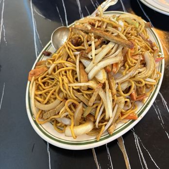 New Peking - BBQ pork lomein - Chinese Near Me - Vancouver, Washington