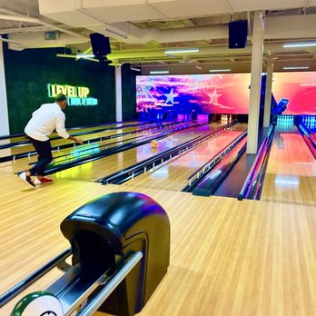 Level Up Bowl & Bistro - Bowling - Bowling Near Me - Rolling Hills Estates, California