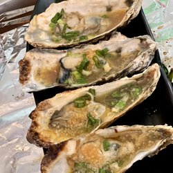 Chinese Kitchen by King Bistro - Grilled oyster, very tasty