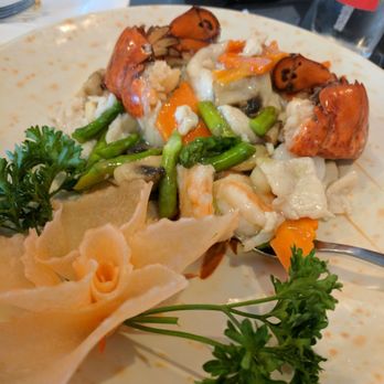 Baidu Chinese Restaurant - The Baidu Special. Comes with chicken, Lobster, scallops, shrimp, and some very good sauce. - Chinese Near Me - Perrysburg, Ohio Baidu Chinese Restaurant - The Baidu Special. Comes with chicken, Lobster, scallops, shrimp, and some very good sauce. - Chinese Near Me - Perrysburg, Ohio