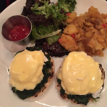 Chat 19 American Grill - Eggs Florentine - American Near Me - Larchmont, New York Chat 19 American Grill - Eggs Florentine - American Near Me - Larchmont, New York