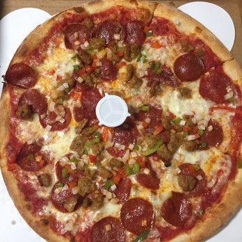 Pine Island Pizza - Pizza Near Me - Bokeelia, Florida