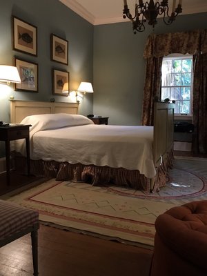 Soniat House by null