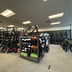 Blue Ridge Cyclery - Inside