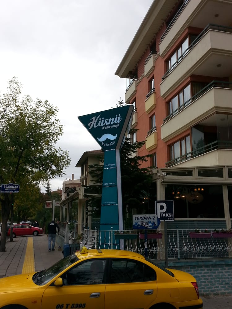 Hüsnü Et Balık Mangal  Kahvaltı