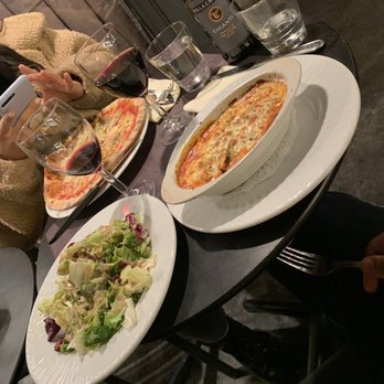 Caffé Caesar - Lasagna, green salad, pizza. - Italian Near Me - Paris, 75