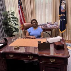 George H.W. Bush Presidential Library and Museum - Oval Office