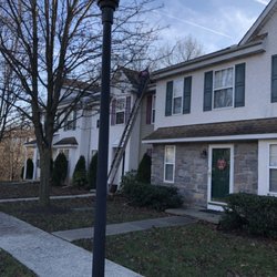 Mike Evangelist Roof Leaks - Doing roof leak diagnosis and roof leak repairs