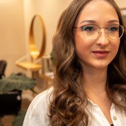 Schröder Salon