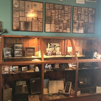 Smolik's Smokehouse - Barbeque Near Me - Mathis, Texas Smolik's Smokehouse - Barbeque Near Me - Mathis, Texas