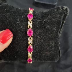 Knight Jewelry & Coin