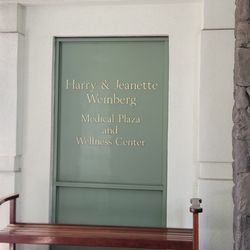 Harry & Jeanette Weinberg Medical Plaza & Wellness Center